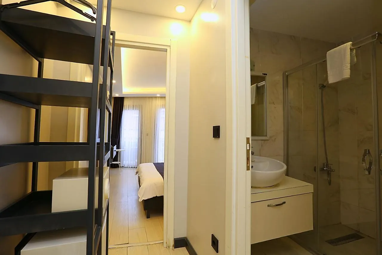 اسطنبول Galata King Suite Hotel