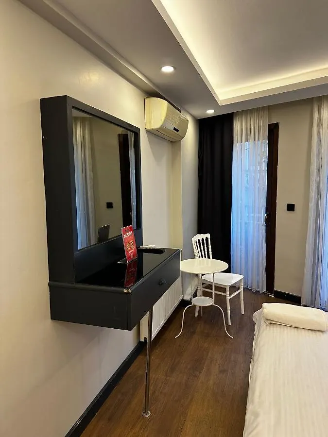 Апарт-отель Galata King Suite Hotel Стамбул